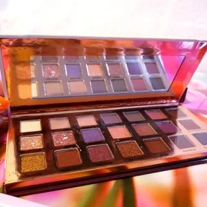 Espresso Eyeshadow Palette 🎨